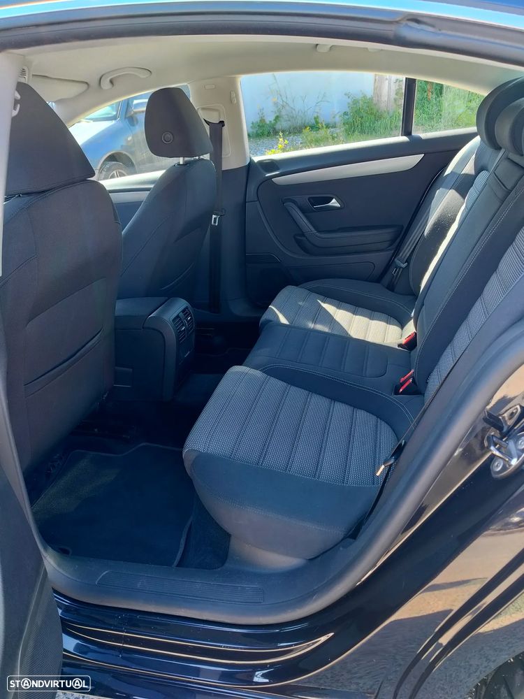 VW Passat CC 2.0 TDi BlueMotion - 18