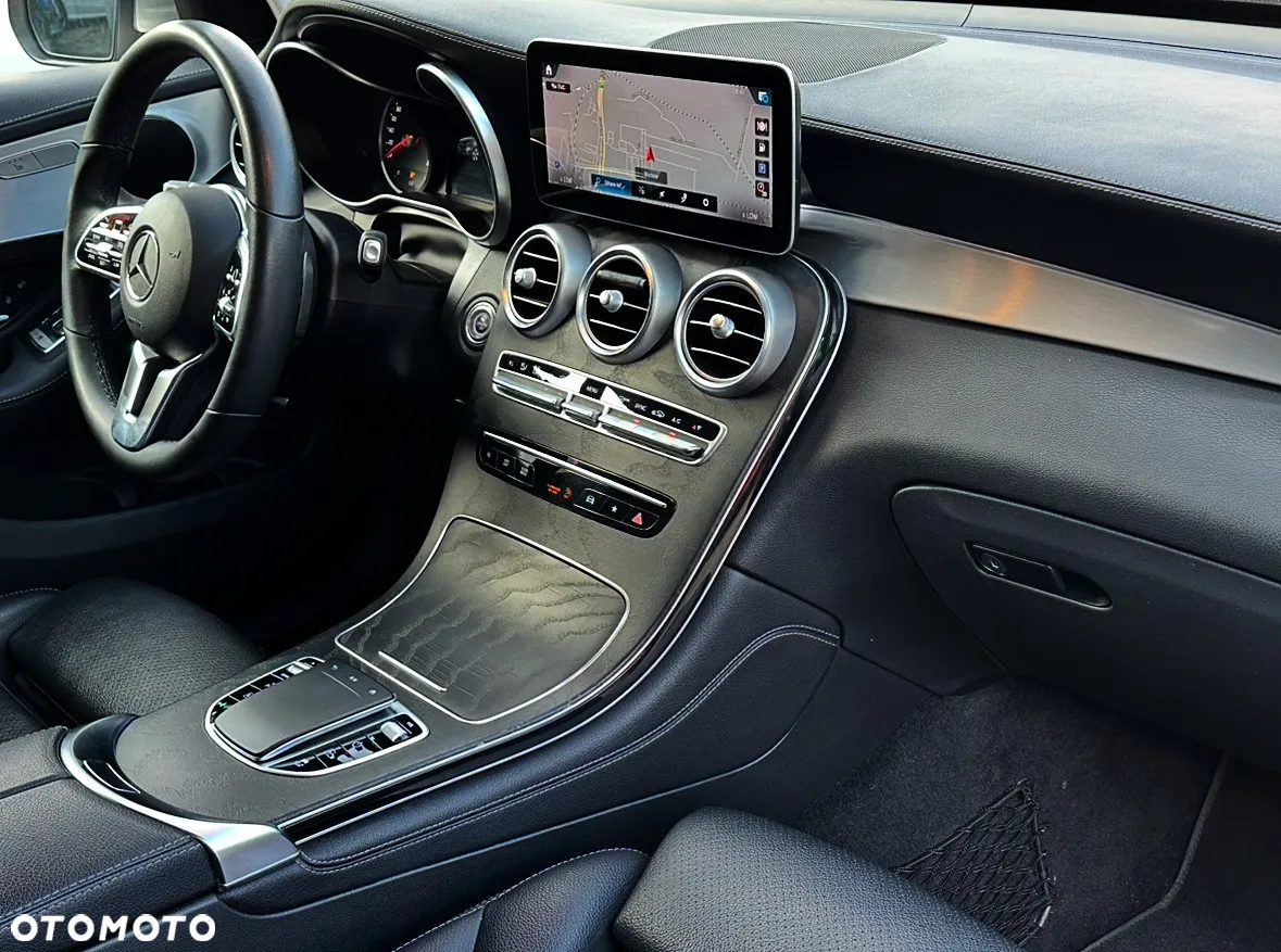 Mercedes-Benz GLC 300 d 4-Matic - 9