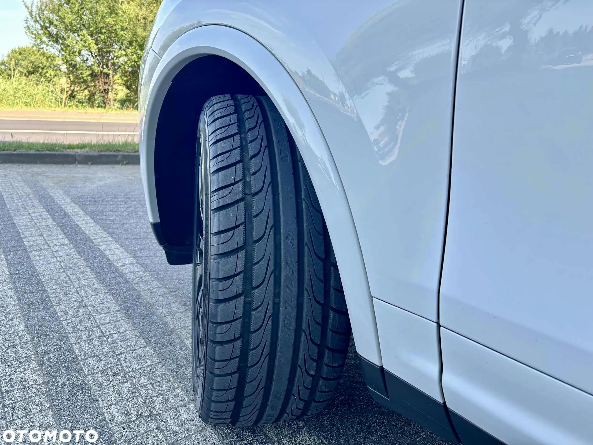 Porsche Cayenne Platinum Edition - 38
