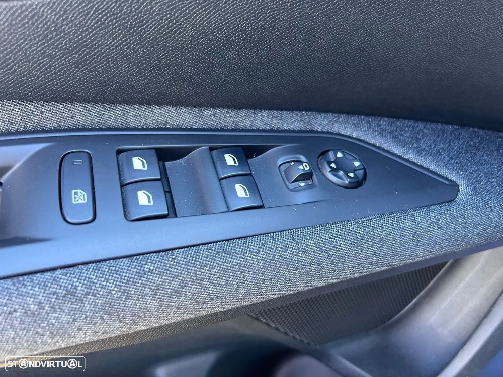 Peugeot 3008 BlueHDi 120 Stop & Start EAT6 Allure - 12
