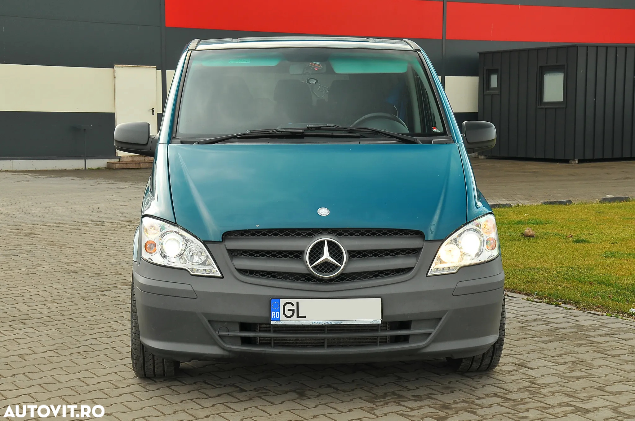 Mercedes-Benz Vito 122 CDI Lang Aut. Mixto - 9
