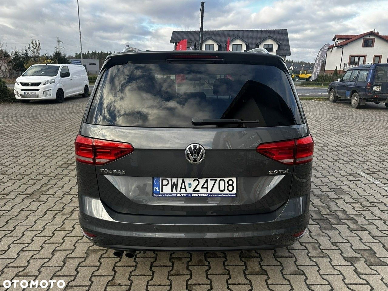 Volkswagen Touran 2.0 TDI SCR Comfortline - 8