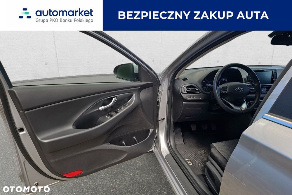 Hyundai i30 1.5 DPI Comfort - 10