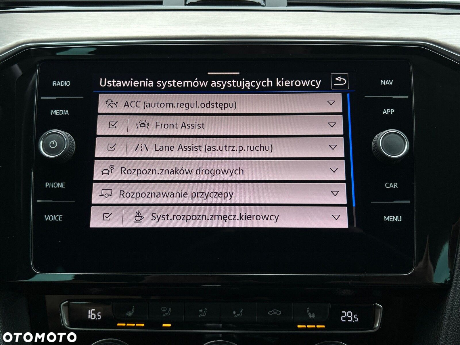Volkswagen Passat 2.0 TSI Elegance DSG - 31