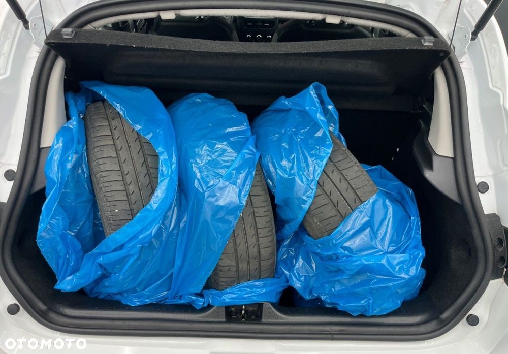 Renault Clio - 35