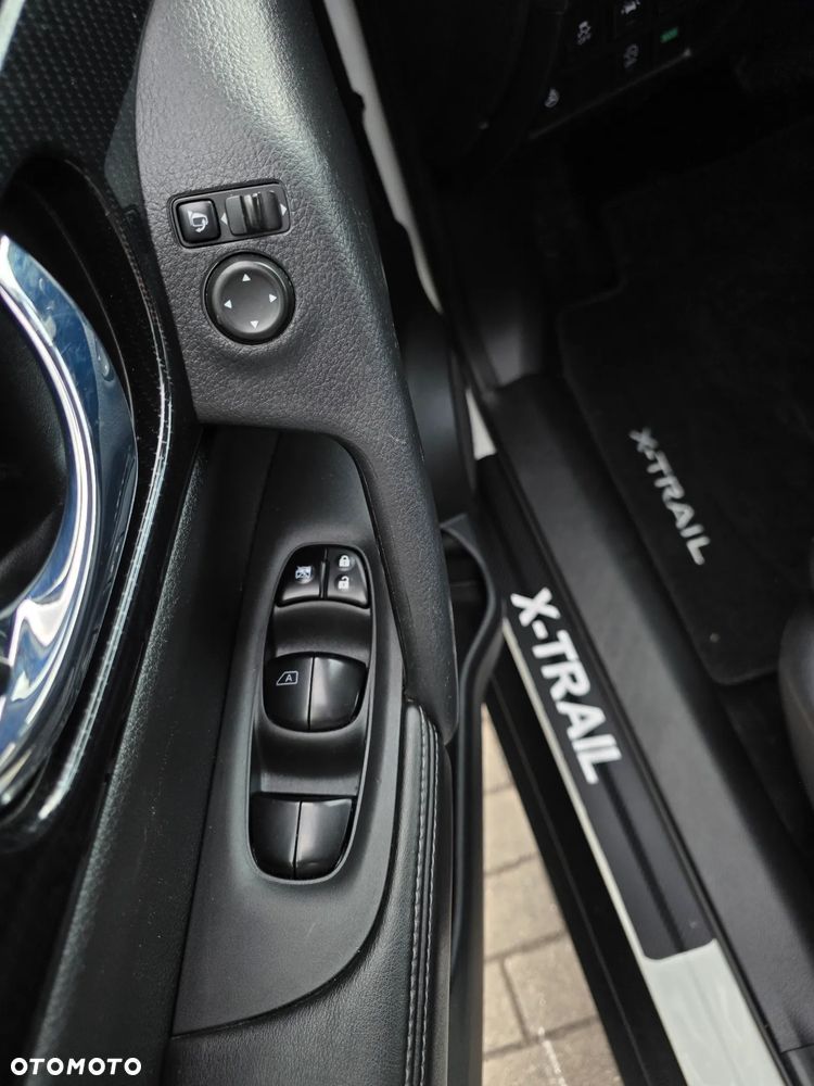 Nissan X-Trail 1.7 dCi Tekna 2WD Xtronic 7os - 31