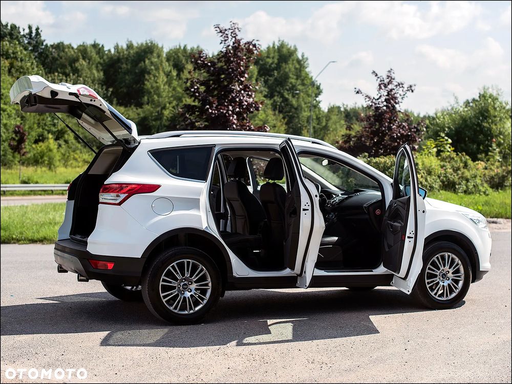 Ford Kuga - 13