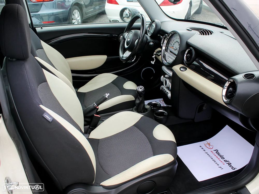 MINI 3 Portas - 12