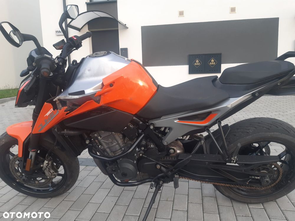 KTM Duke - 5
