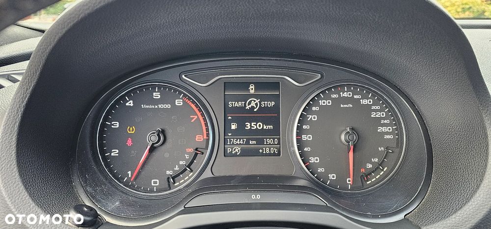 Audi A3 3-drzwiowe 1.8 TFSI Quattro Attraction S tronic - 28