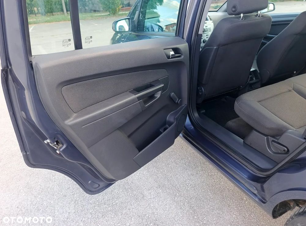 Opel Zafira 1.8 Easytronic Innovation - 31