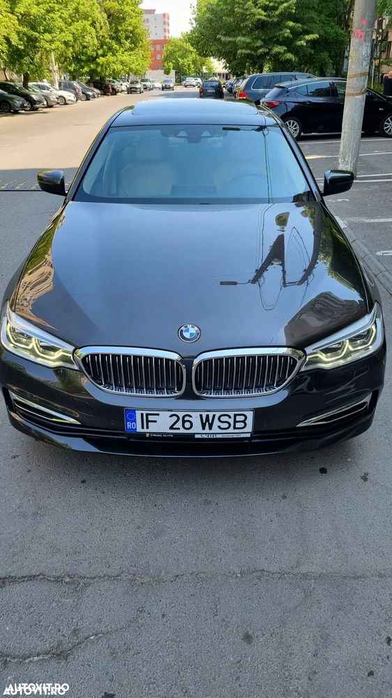 BMW Seria 5 520d Aut. Luxury Line - 13