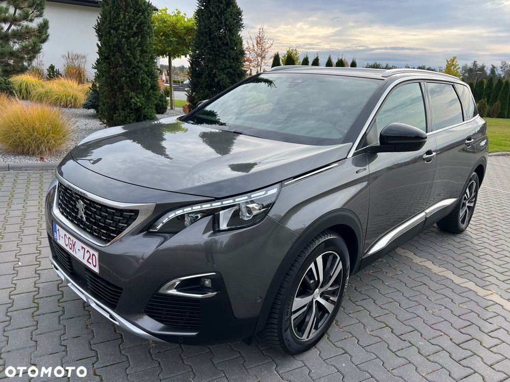 Peugeot 5008 - 1
