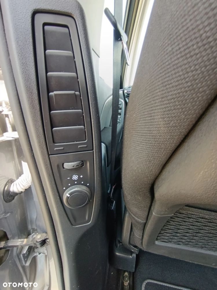 Citroën C4 SpaceTourer Grand BlueHDi 130 Stop&Start EAT8 SHINE PACK - 16