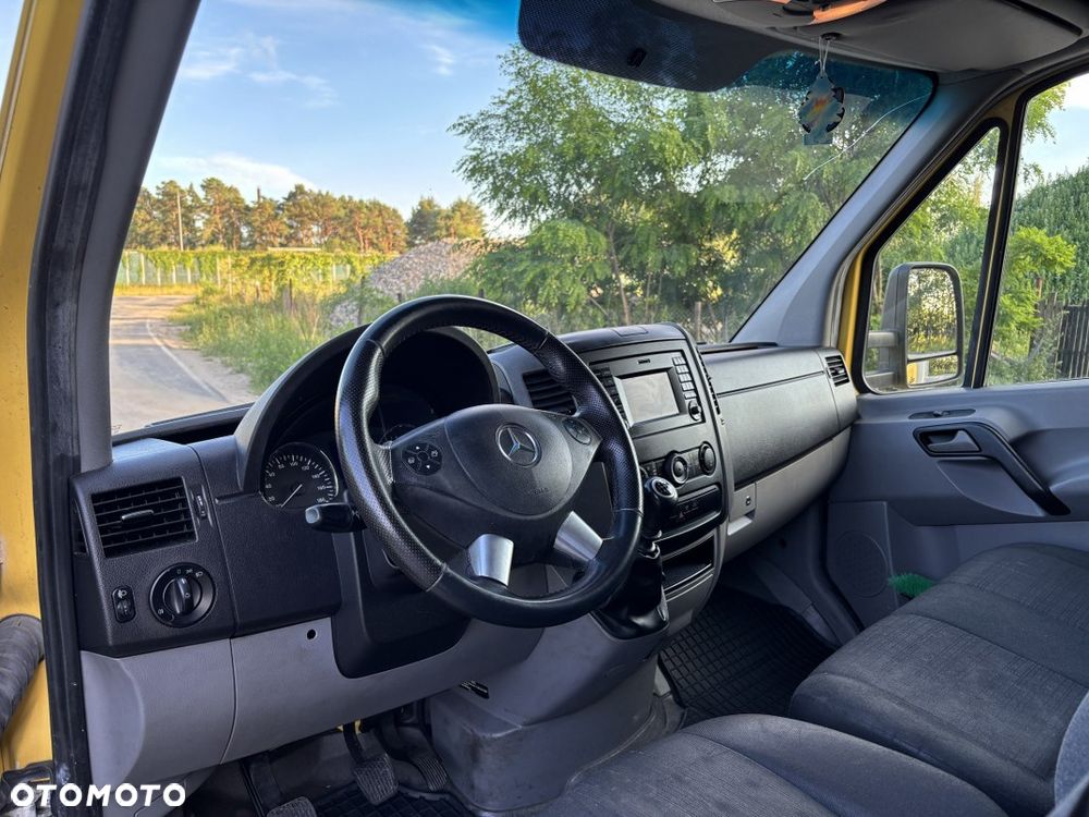 Mercedes-Benz Sprinter 514 - 22