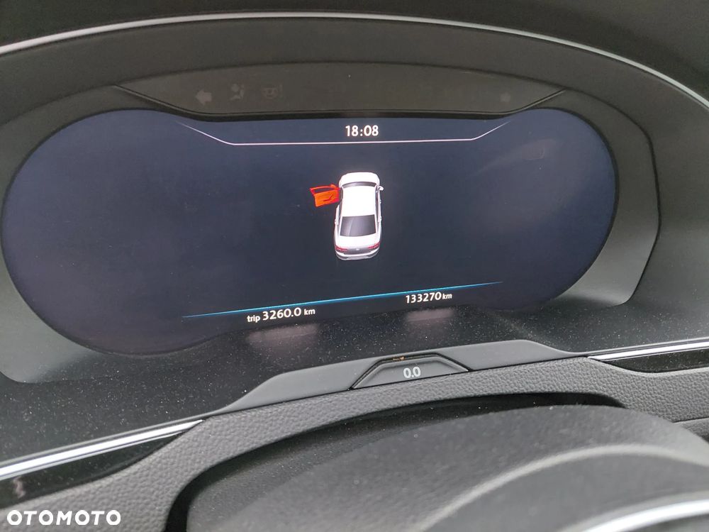 Volkswagen Passat 2.0 TDI SCR DSG Highline - 17