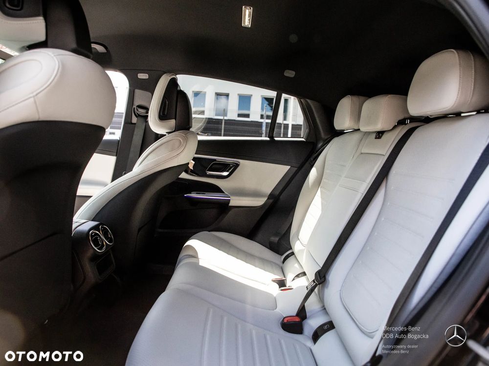 Mercedes-Benz GLC 200 mHEV 4-Matic AMG Line - 12