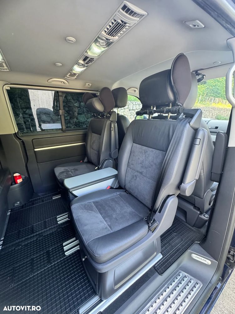 Volkswagen Multivan - 13