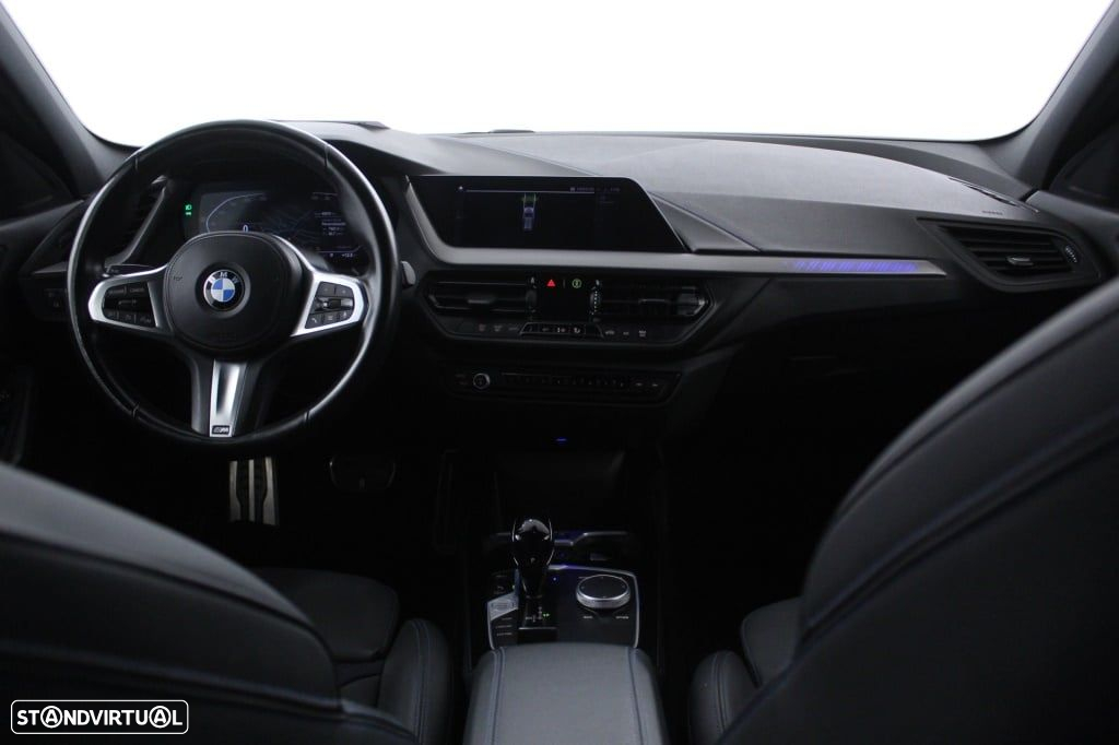 BMW 116 d Pack Desportivo M Auto - 17