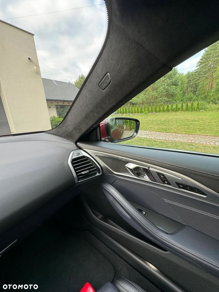 BMW Seria 8 840i xDrive - 18