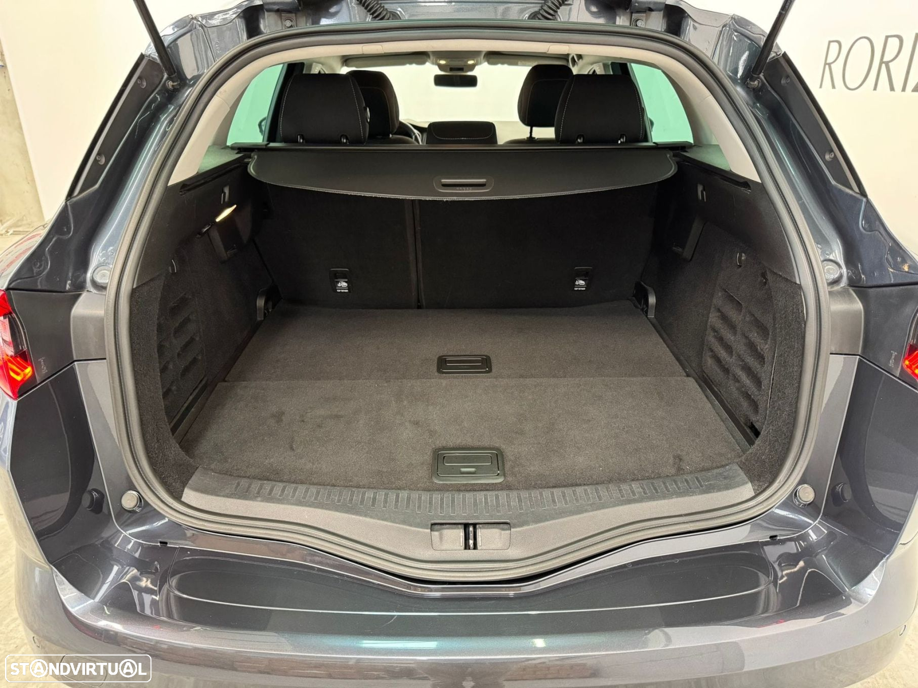 Renault Mégane Sport Tourer 1.5 Blue dCi Limited - 19
