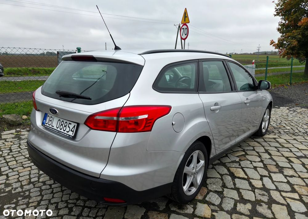 Ford Focus 1.5 TDCi Trend - 4