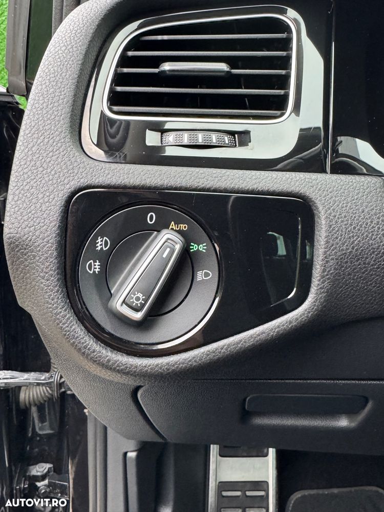 Volkswagen Golf 1.6 TDI DSG Join - 18