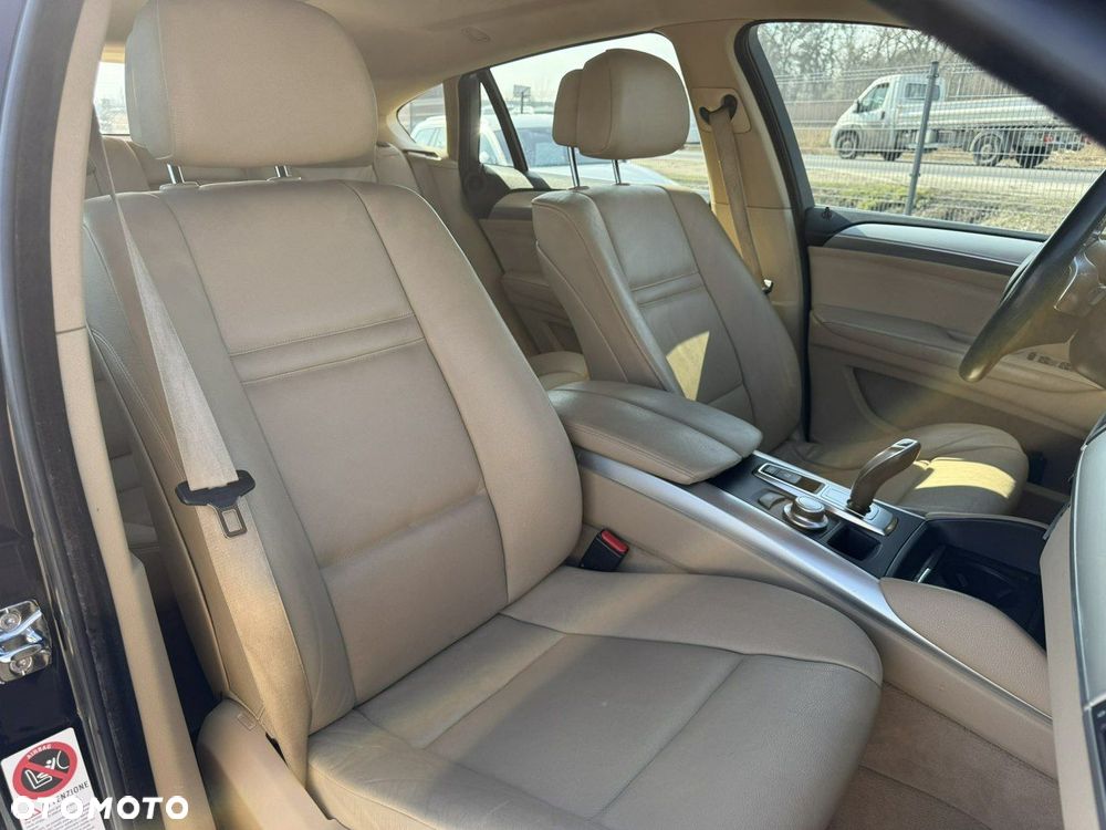 BMW X6 xDrive35d - 27