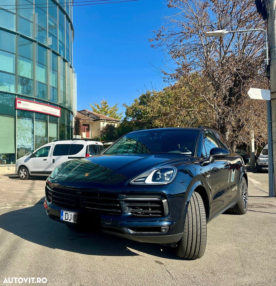 Porsche Cayenne E-Hybrid Tiptronic S - 1
