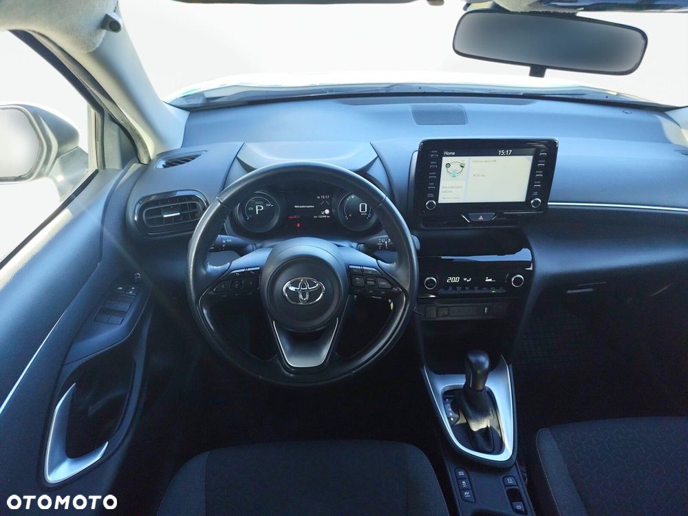 Toyota Yaris Cross - 13