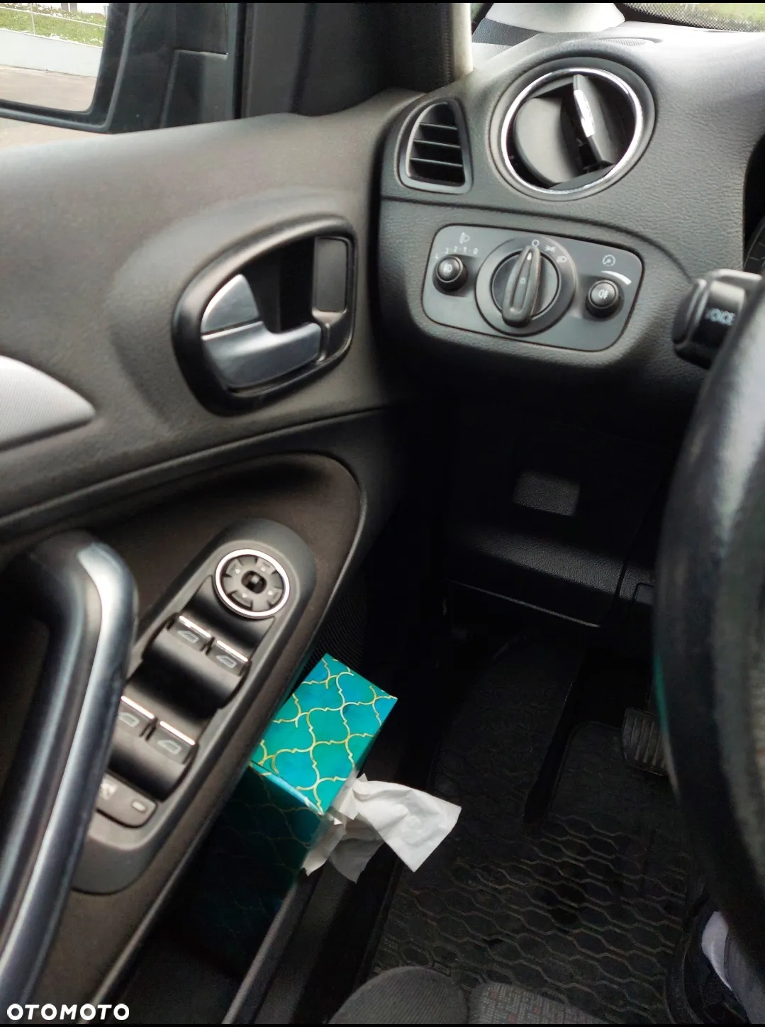 Ford S-Max - 10