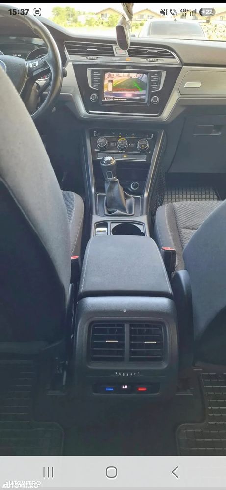 Volkswagen Touran 1.6 TDI Comfortline - 8