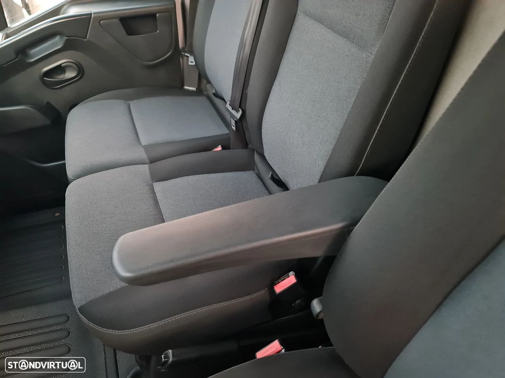 Renault Master 2.3Dci L1H1 *Ac/ Sensores/ com IVA DEDUTÍVEL - 37