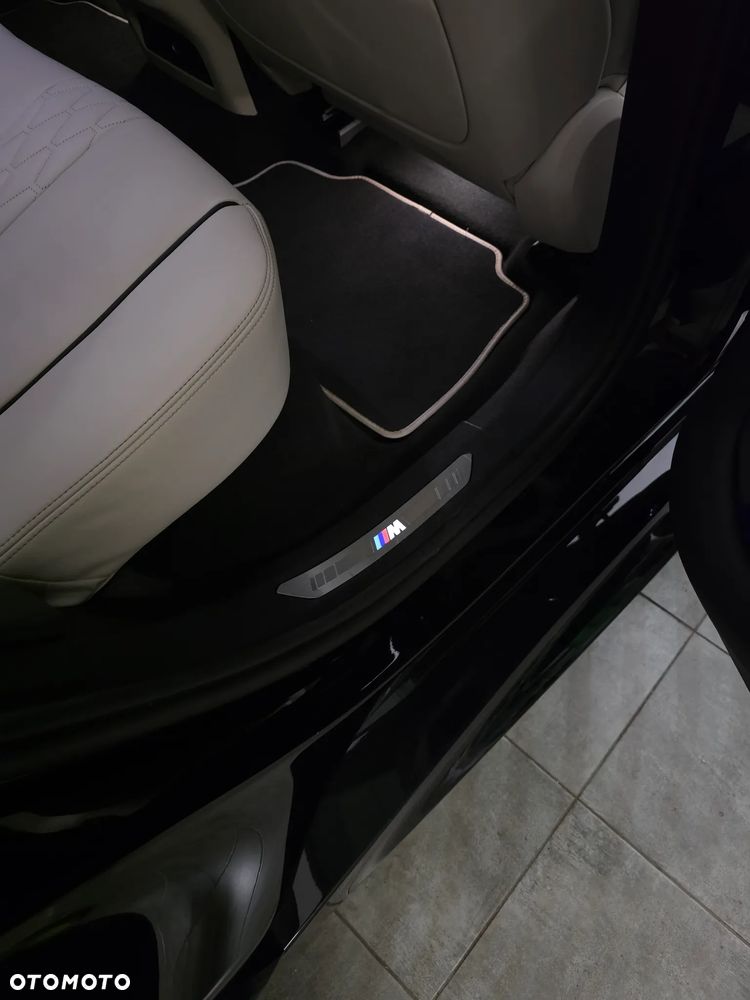BMW X6 xDrive40d mHEV - 15