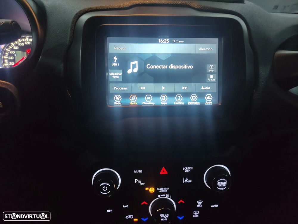 Jeep Renegade 1.3 T Limited DCT - 12