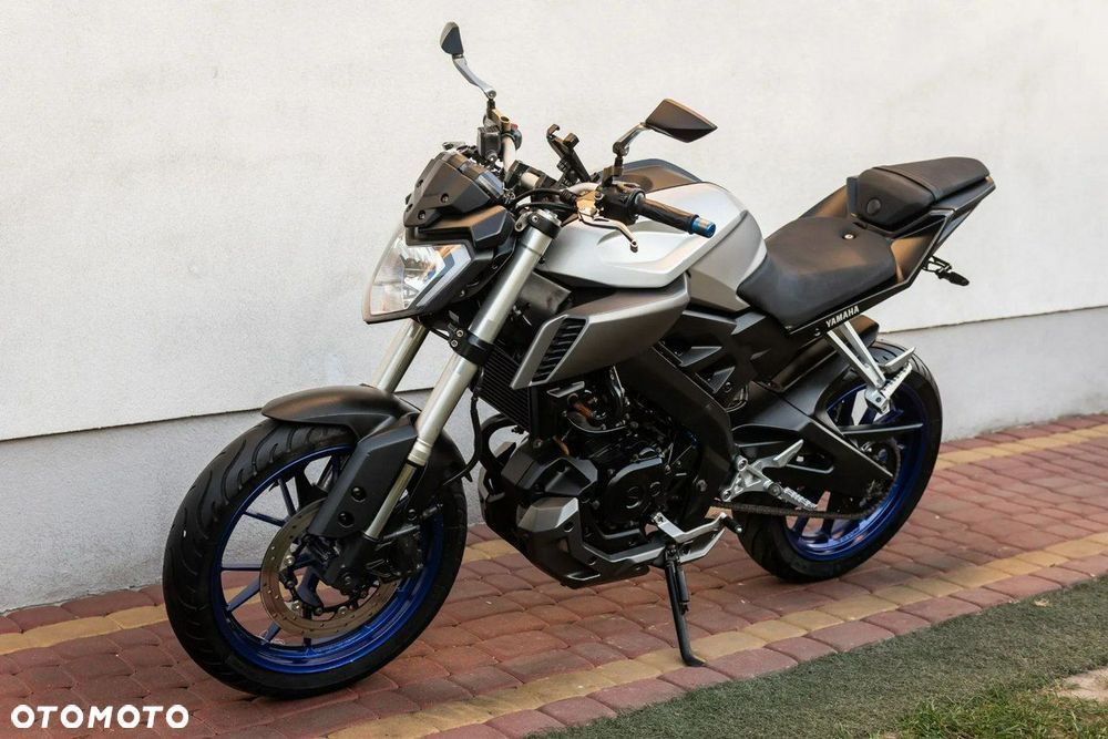 Yamaha MT - 6