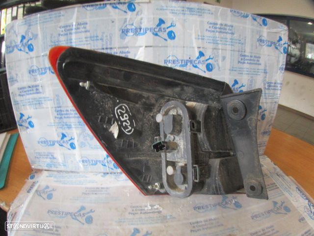 Farol Tras Stop2921 NISSAN QASHQAI 1 FASE 1 2008 1.5DCI 105CV 5P CINZENTO DRT DEPO - 2