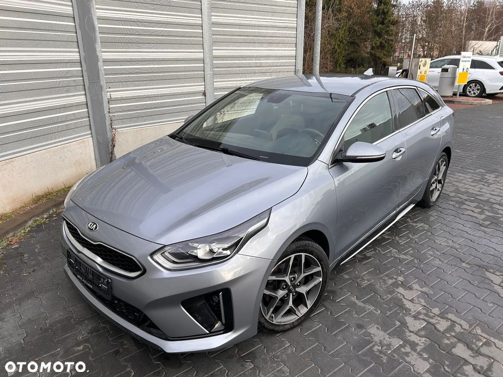 Kia ProCeed 1.4 T-GDI DCT7 OPF GT LINE - 2