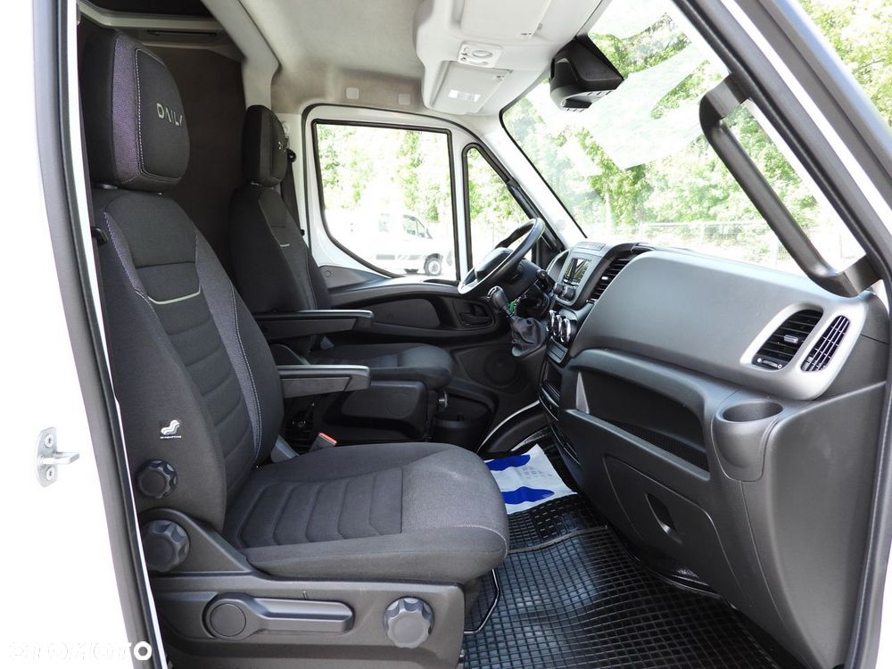 Iveco DAILY 35S18 PLANDEKA WINDA 8 PALET TEMPOMAT KLIMATYZACJA  180KM - 37