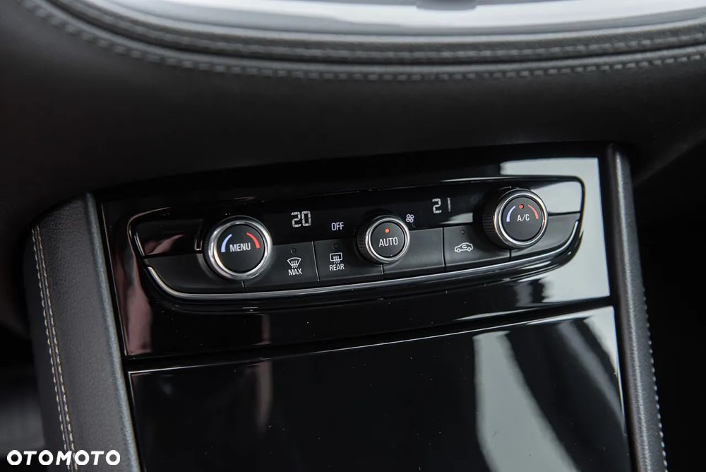 Opel Grandland X 1.2 T Elite S&S - 23