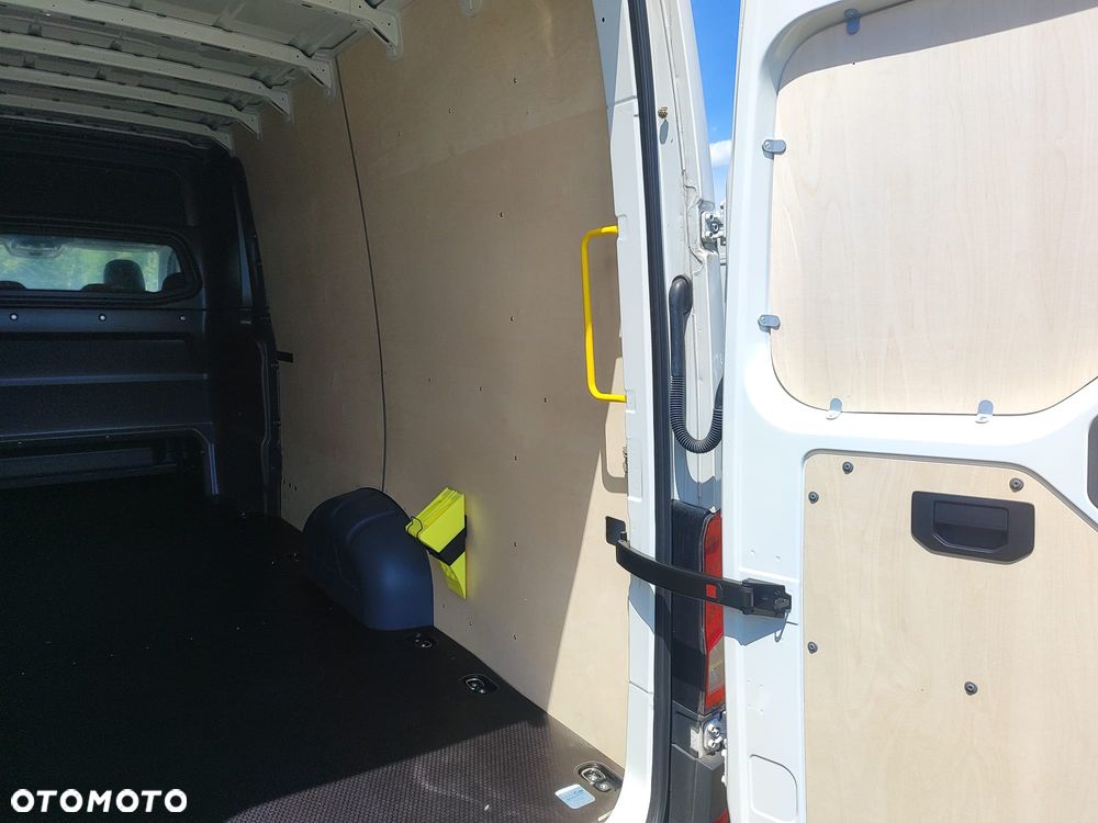 Volkswagen CRAFTER - 15