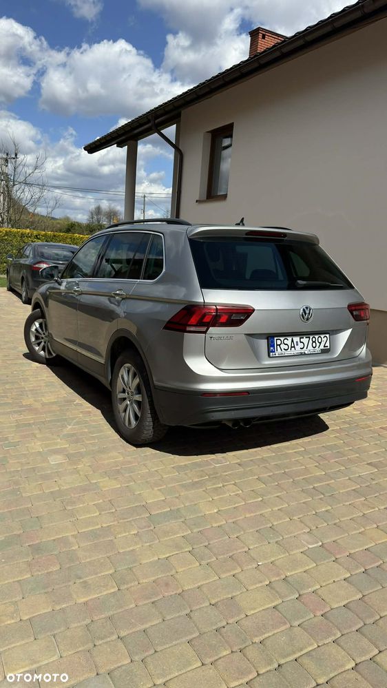 Volkswagen Tiguan - 2