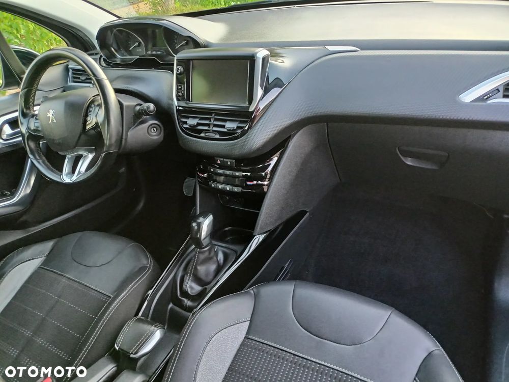 Peugeot 2008 PureTech 110 Stop&Start Allure - 13