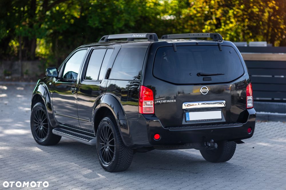 Nissan Pathfinder 2.5 dCi Premium - 15