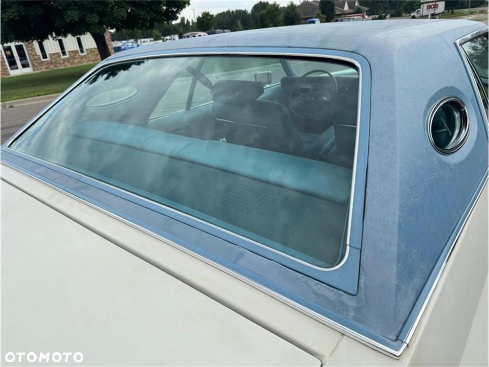 Lincoln Continental - 32