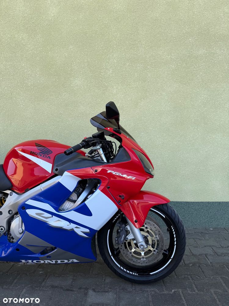 Honda CBR - 6