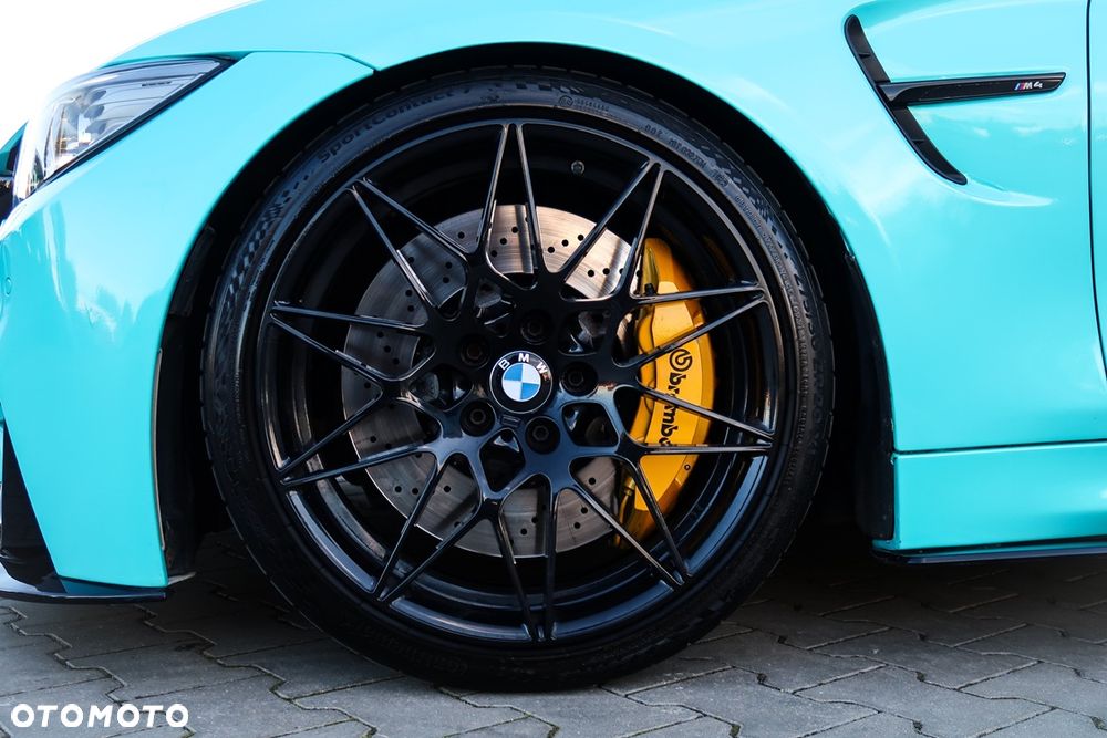 BMW M4 DKG - 17