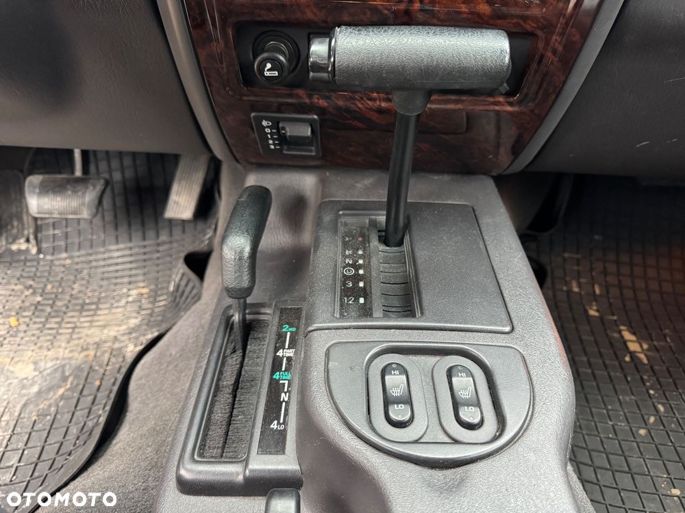 Jeep Cherokee 4.0 Limited - 18