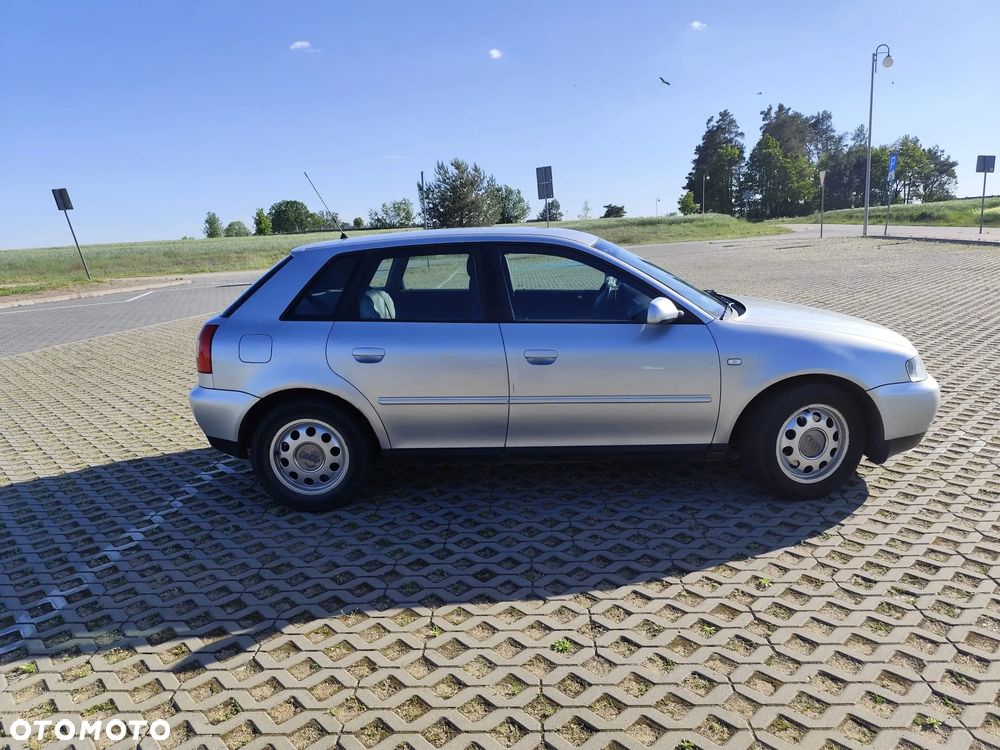 Audi A3 Sportback - 9