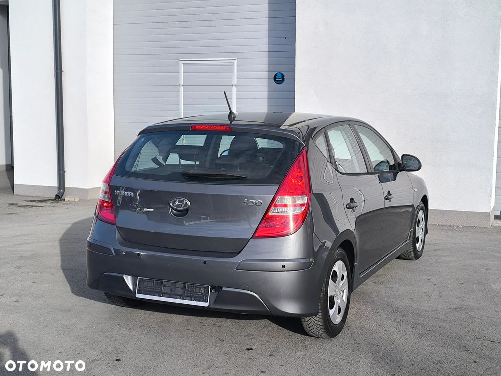 Hyundai i30 1.4 Classic EU5 - 7